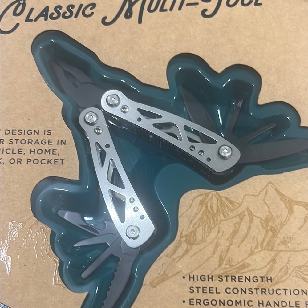 Adventure Ridge 10-in-1 Classic Multi-Tool - Picture 3 of 3
